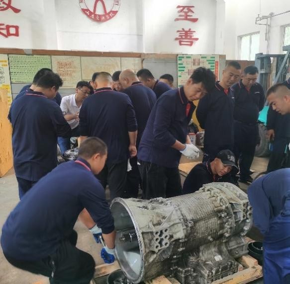 【技能在手 服务无忧】澳门广东会网站重机矿机营销第十四届服务技能培训班如期召开